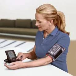 Braun Blutdruckmessgerät ExactFit 5, BP6200, Oberarm -Körperpflege Store 454ac1aa3517e608588871e0d40c61dedcf5ed14 blutdruckmessgeraet braun exactfit 5 bp6200