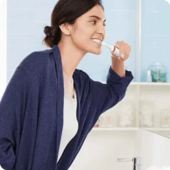 Oral-B Smart 4 4000N CrossAction Elektrische Zahnbürste, Schwarz -Körperpflege Store 8862ab77029eb8f2b2bdf175a24ce70b