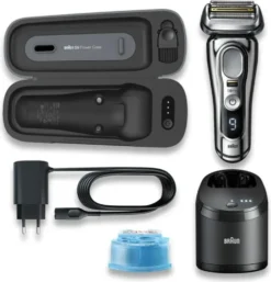 Braun Elektrischer Rasierer - Series 9 - 9476cc System Wet&dry - Silber Glänzend -Körperpflege Store 8f0292936ac1b4a0842e70c05b9cf6e9