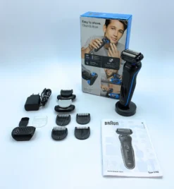 Braun Rasierer 50-B4650cs Cordless, Ladezeit 1 H, Lithium-Ionen, Anzahl Scherköpfe/Klingen 3, Schwarz/Blau, Wet & Dry -Körperpflege Store e022b09fb6ac474f64de147eb03af6e1